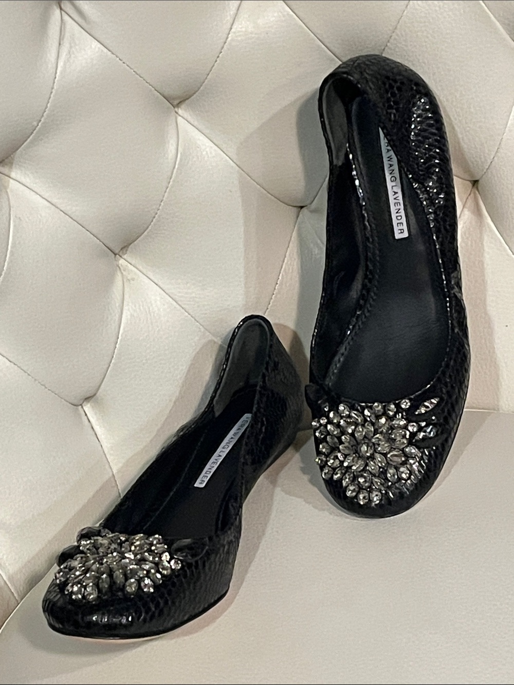 Vera Wang Lavender Label Black Jeweled Ballet Flats Size 8 Eye Catching Luxury